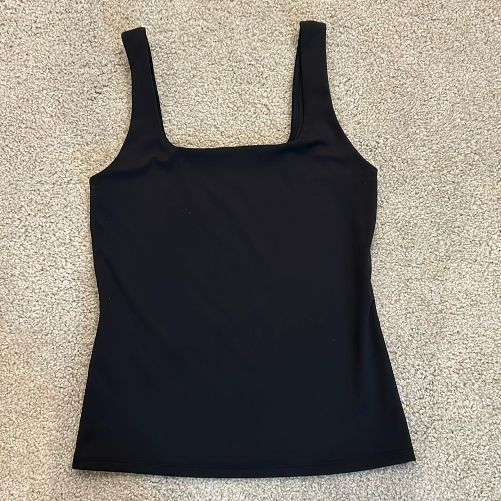 Nine West Medium Black Tank Too